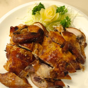 16. Crispy Roasted Chicken (Half) 脆皮炸子鳮 (半)