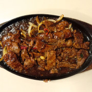 44. Black Pepper Beef 黑椒牛